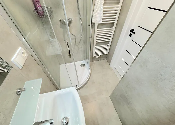 Krasny - 7 V Blizkosti Centra 브라티슬라바