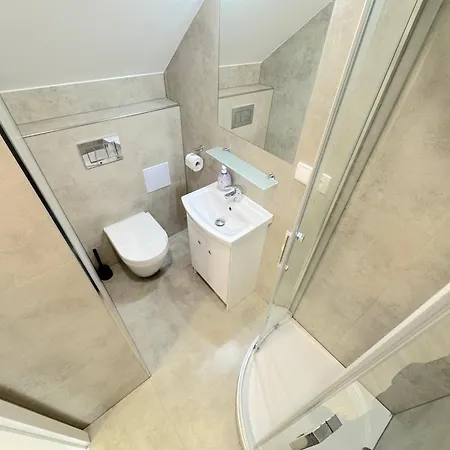 Apartment Krasny - 7 V Blizkosti Centra Pressburg