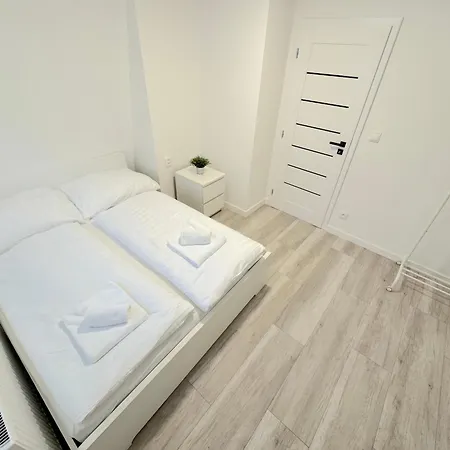 Krasny - 7 V Blizkosti Centra *